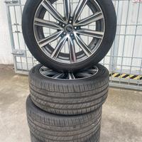 Gomme e Cerchi per Audi Q8  285-45R21