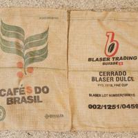 Sacchi in juta di caffè