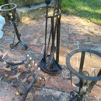 Set da camino ferro battuto alari pomelli  ottone