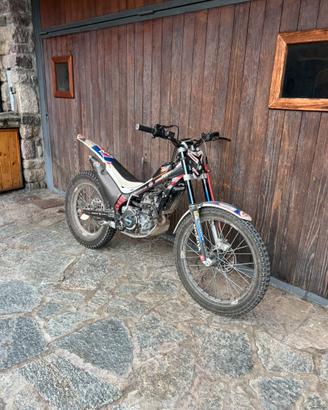 Montesa repsol 260