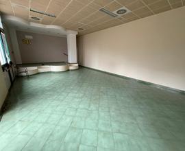 Fidene - locale magazzino