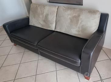 Divano in pelle 
