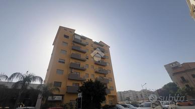 MONOLOCALE A PALERMO