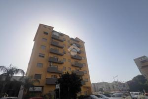 MONOLOCALE A PALERMO