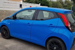Toyota Aygo Blu 2019