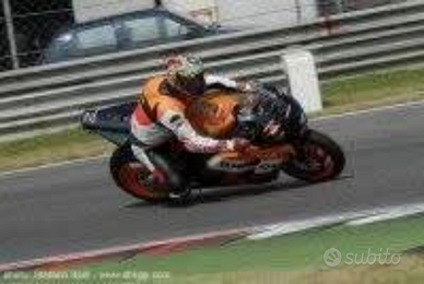Honda CBR 1000 RR pronta pista