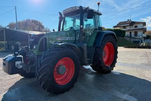 Trattore Fendt 820