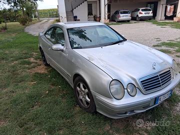 MERCEDES Classe CLK (C/A208) - 2000