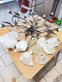 Lampadario in ferro battuto