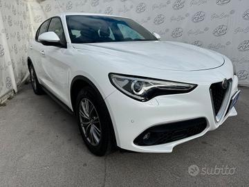 Alfa Romeo Stelvio 2.2 Turbodiesel 190 CV AT8 RWD 