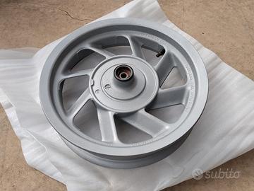 Cerchio anteriore Honda CN250
