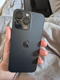 iPhone 15 Pro Max 256GB – Condizioni 8/10 + Comple