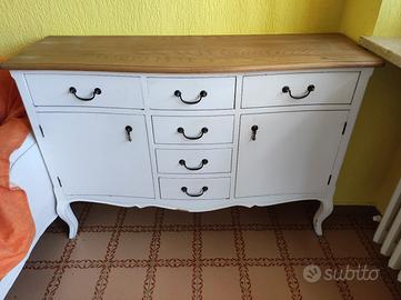 Credenza