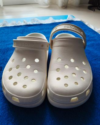 Crocs bianche
