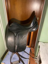 Sella dressage Bates Isabell Werth mis. 16,5 nera