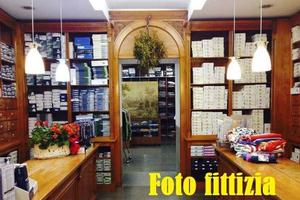 Immobile di 100 m² con 1 locale a Campi Bisenzio