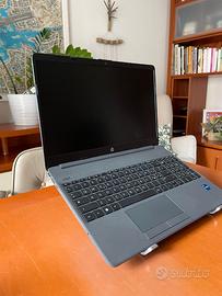Notebook HP 250 G9 – i7 12ª gen, 16GB RAM, SSD 512