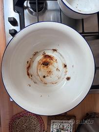 2 vasi tipo vaso da notte