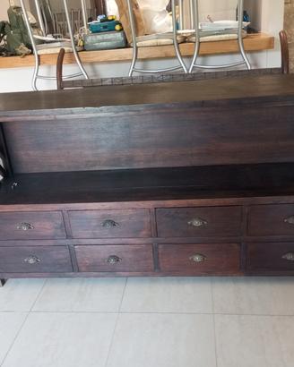 mobile in legno con cassetti 