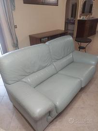 Coppia divani in pelle