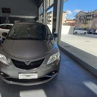 Lancia Ypsilon 1.2 69 CV 5 porte Gold