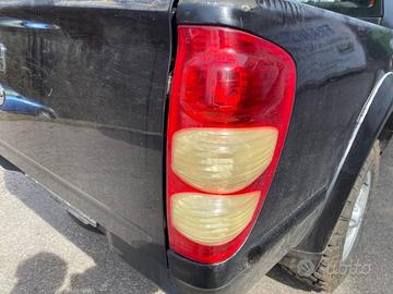 FANALINO POST. DESTRO GREAT WALL STEED 2009