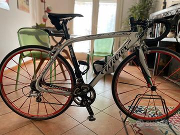 Bici corsa carbonio Wilier 101 Cunego