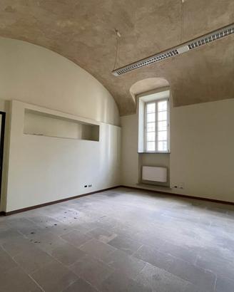 Rif.2460UU20129- ufficio piacenza