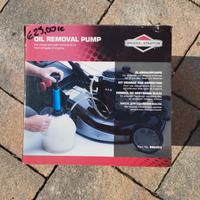 Pompa per estrarre olio rasaerba