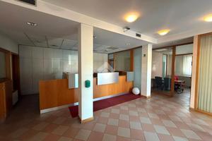 UFFICIO A SELVAZZANO DENTRO