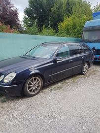 MERCEDES  270 serie E