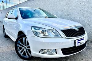 Skoda Octavia 1.6 TDI CR F.AP. Wagon Elegance