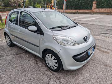 Peugeot 107 1.4 Hdi Active diesel 5 porte