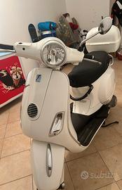 Piaggio Vespa