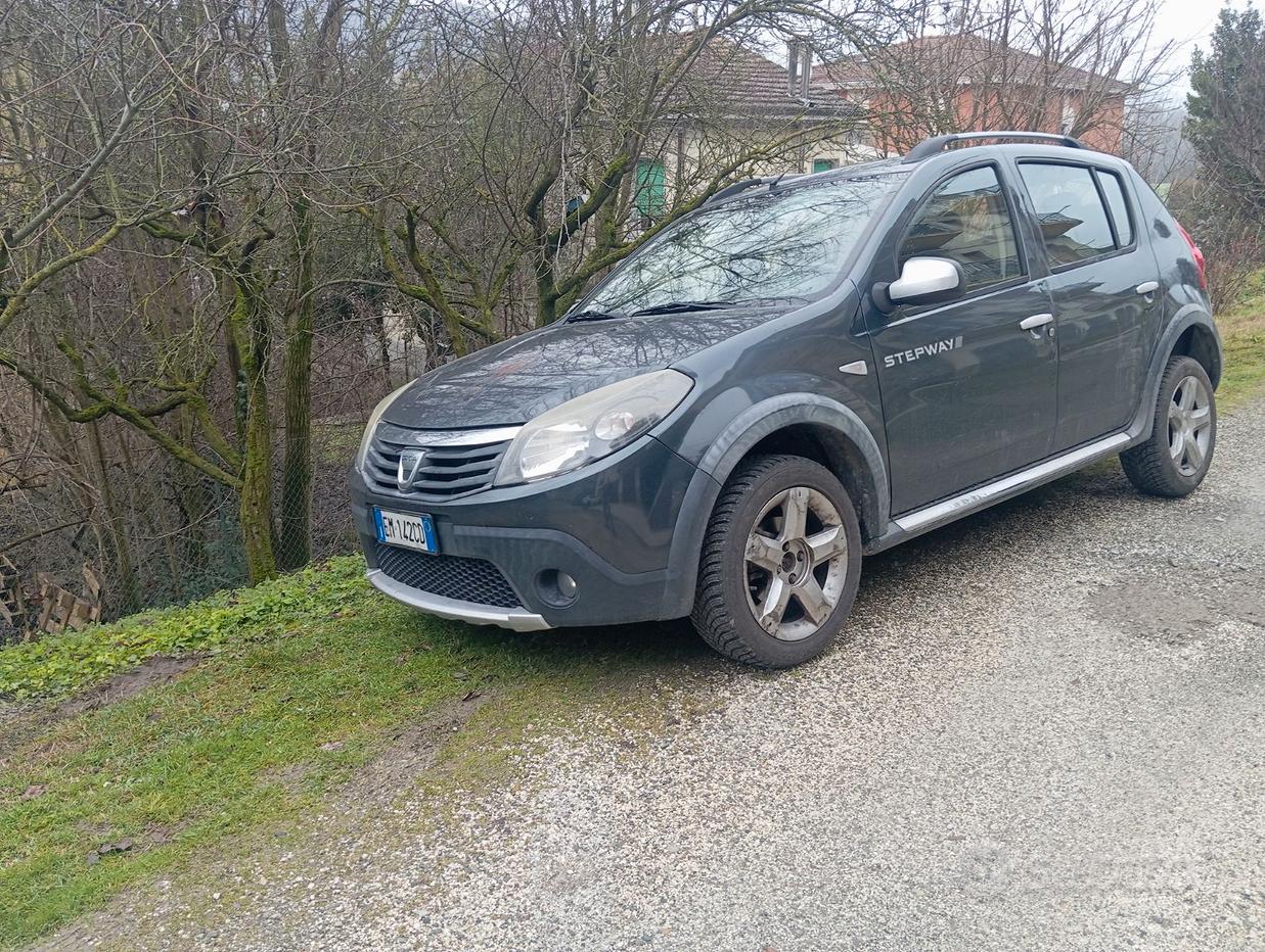 DACIA Sandero 1ª serie