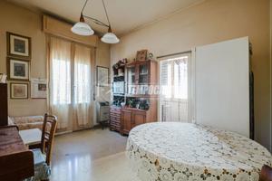 Trilocale con Ascensore, Cantina e Soffitta