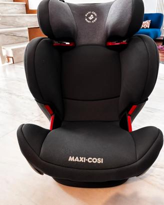 Seggiolino auto bimbo