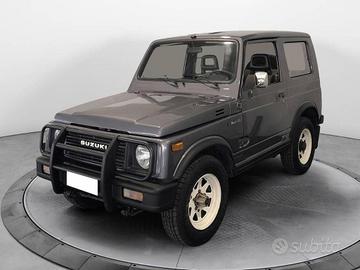 Suzuki SJ 1.3 413 VX De Luxe berlina