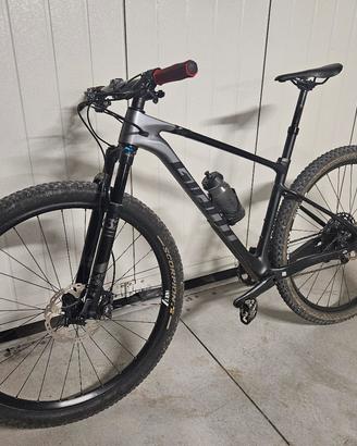 MTB  Giant XTC taglia M