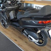 PIAGGIO MP3 300 LT guidabile con patente B