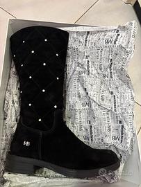 Stivali scamosciati con strass