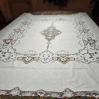 copriletto matrimoniale lino e pizzo Burano 