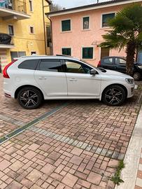 Volvo xc60 AWD r design