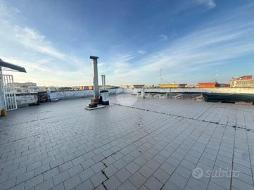 5 LOCALI A MARANO DI NAPOLI