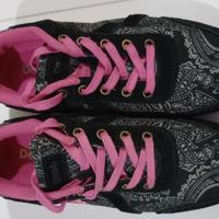 Sneakers Desigual Damian 11 in cotone nero da donn