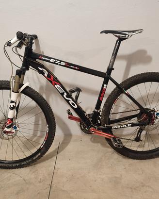 Axevo Xteam 27.5"          componentistica Sram X0