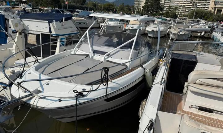 Jeanneau Cap Camarat 9.0 WA del 2022