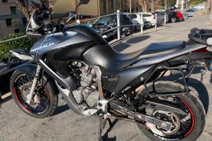 Honda Transalp XL 700