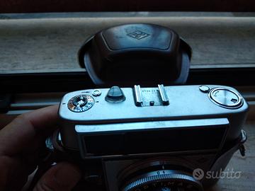 macchina fotografica anni 70