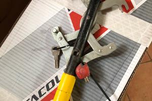 Bullock bloccapedali per auto